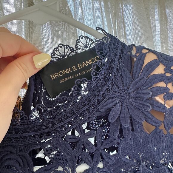 Bronx and Banco "Maia" lace mini dress appliqué - Picture 3 of 4